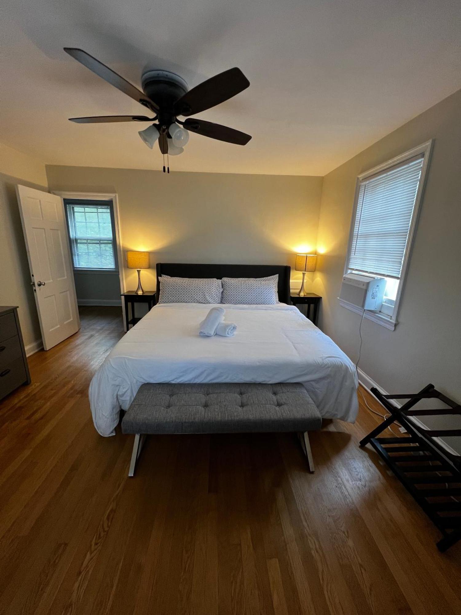 Dc'S Best Location 4 Bed With Parking Walk To Metro And Nightlife Bethesda Row Chevy Chase Exterior foto